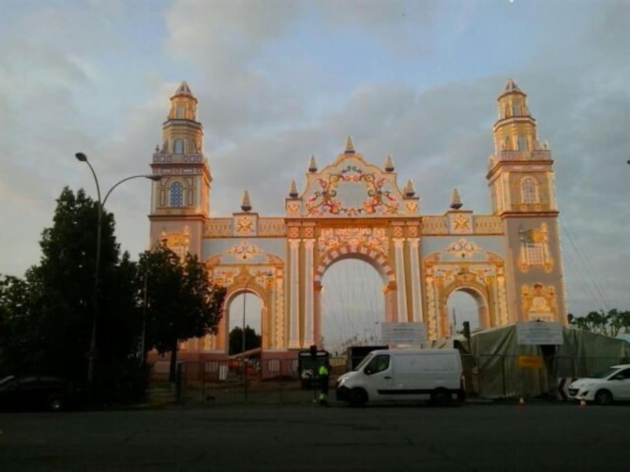 شقة Puerta De San Juan إشبيلية المظهر الخارجي الصورة